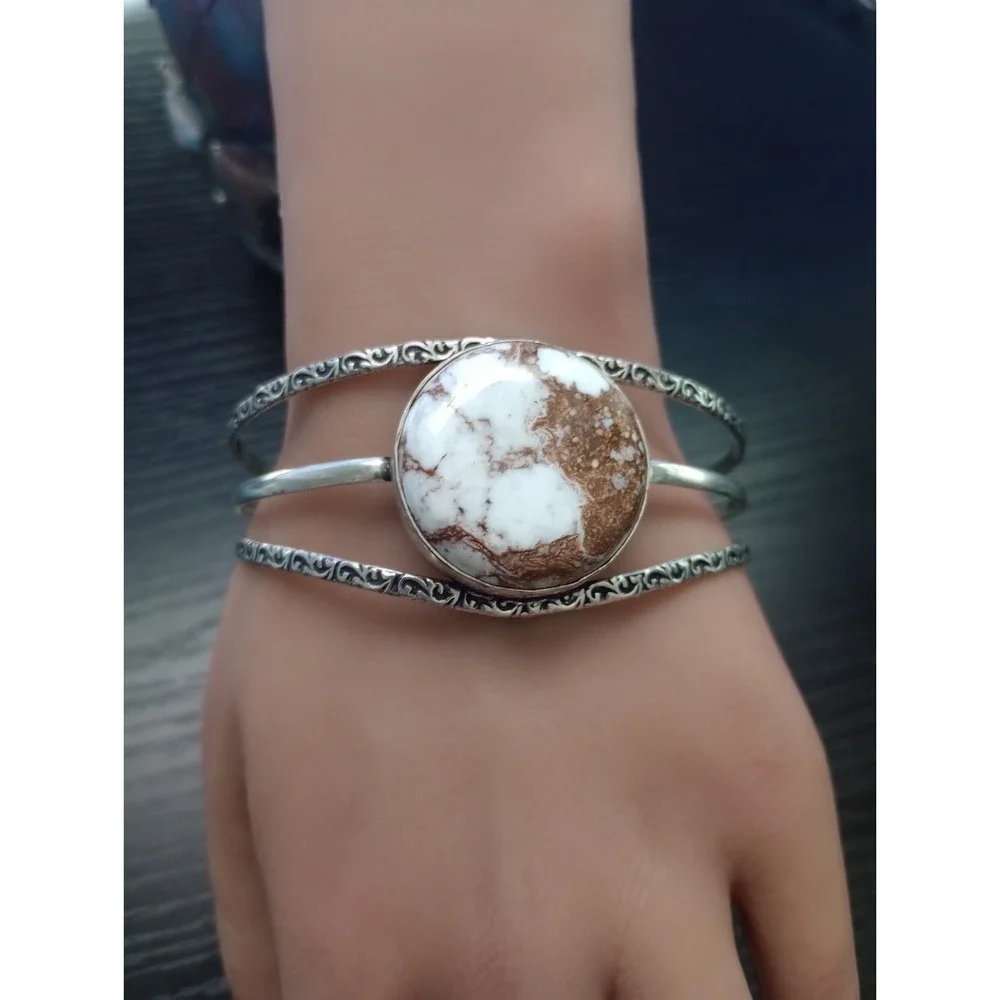 Silver Tone White Howlite Stone Cuff Bracelet Open Bangle Boho Western